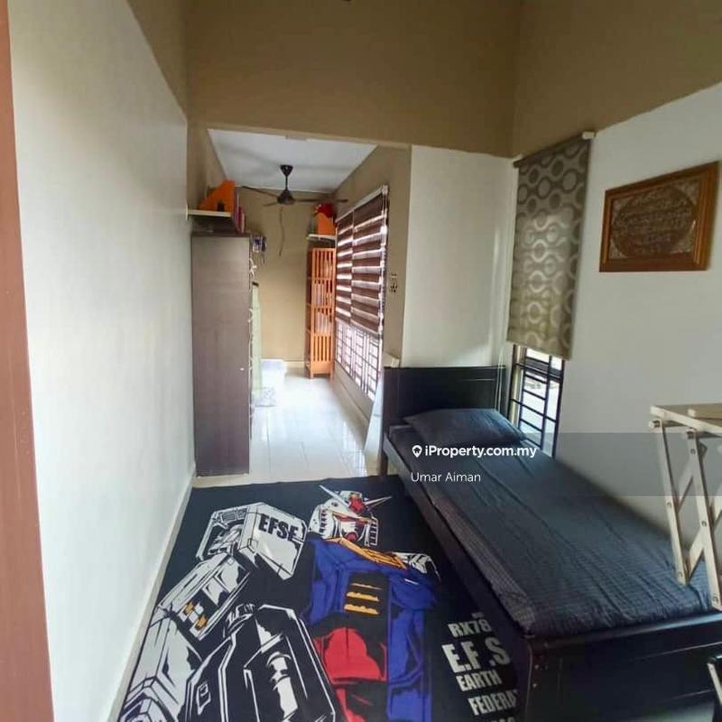 Rumah Berangkai 2 Tingkat untuk Dijual di Taman Cahaya Alam, Shah Alam oleh Umar Aiman - iProperty.com.my