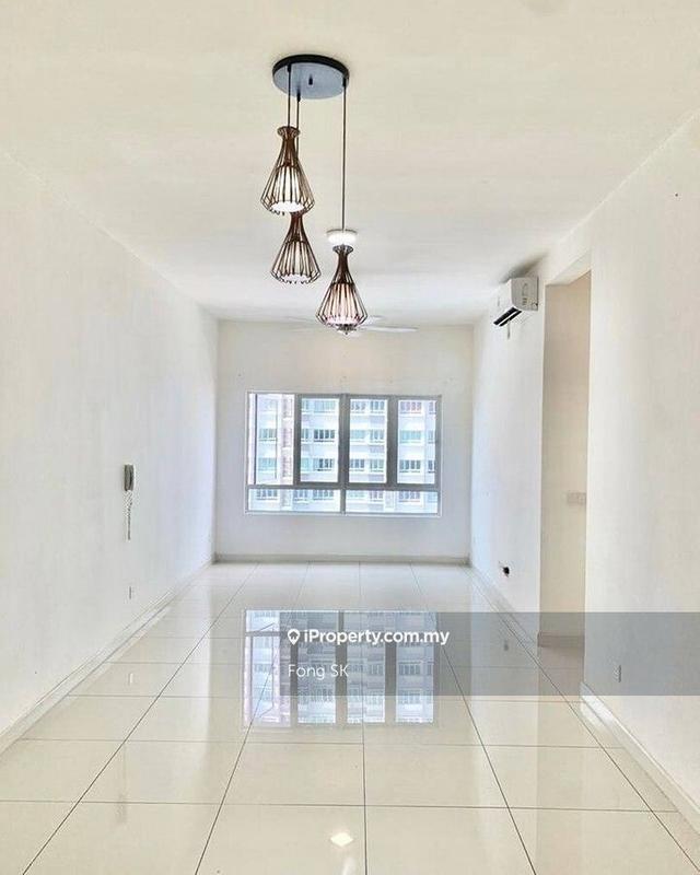 For Sale - Savanna Executive Suite @ Southville City