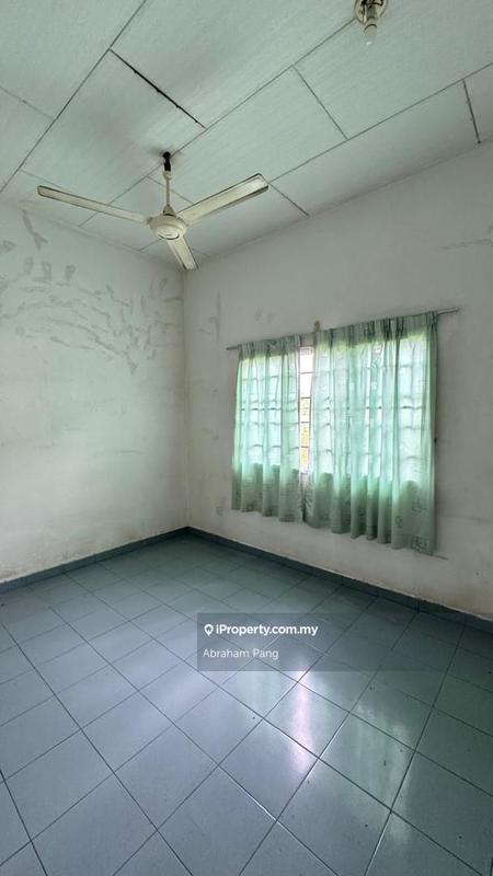 Bungalow House for Sale in Rasah Kemayan, Seremban 2 by Abraham Pang - iProperty.com.my