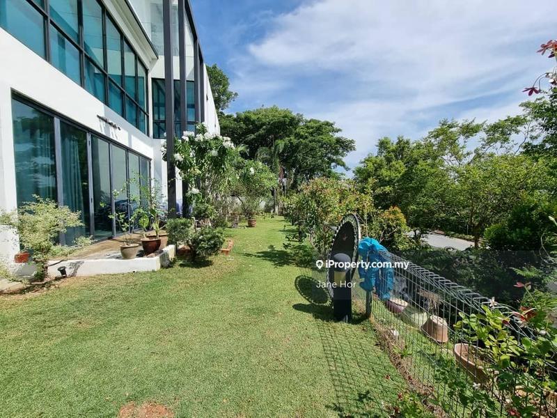 Rumah Berangkai 3 Tingkat untuk Dijual di 16 Sierra, Puchong oleh Jane Hor - iProperty.com.my