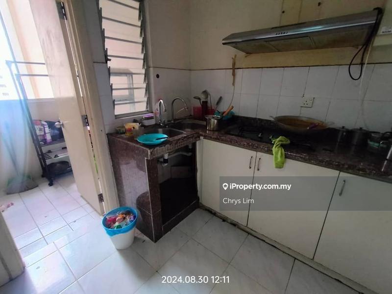 Condominium for Sale in Seri Maya Condominium by Chrys Lim - iProperty.com.my