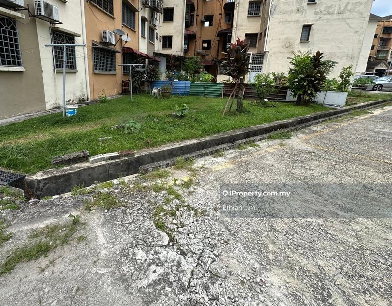 Flat for Sale in Taman Sungai Besi by Ethian Lim - iProperty.com.my