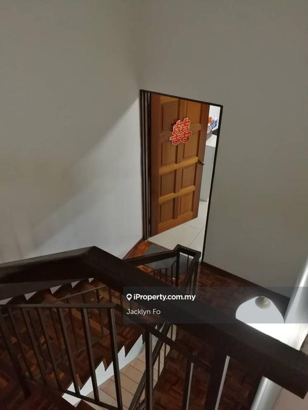 Rumah Teres 3-Tingkat untuk Dijual di Taman Sri Andalas, Klang oleh Jacklyn Fo - iProperty.com.my