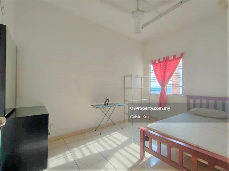 Condominium for Sale in Pearl Avenue by Calvin Kok - iProperty.com.my
