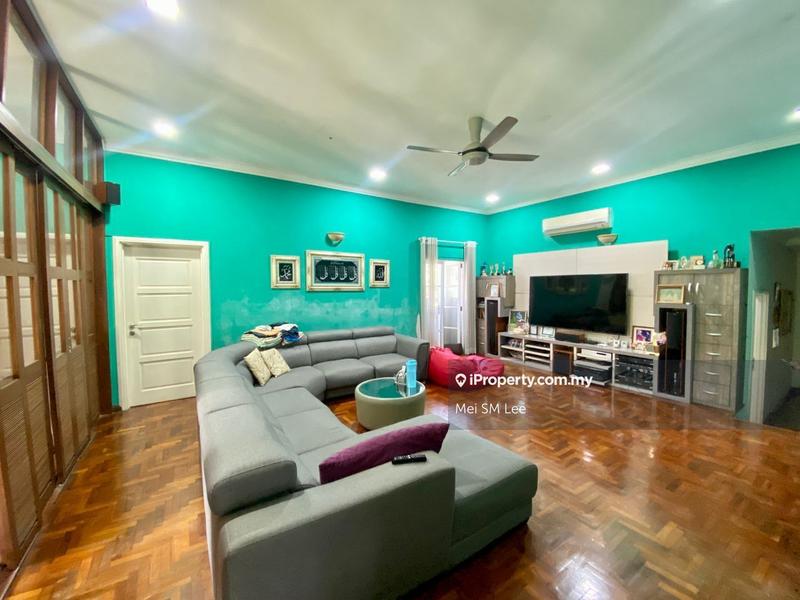 Bungalow House for Sale in Kota Damansara, Selangor by Mei SM Lee - Jalan Pekaka, Kota Damansara Living Room - iProperty.com.my