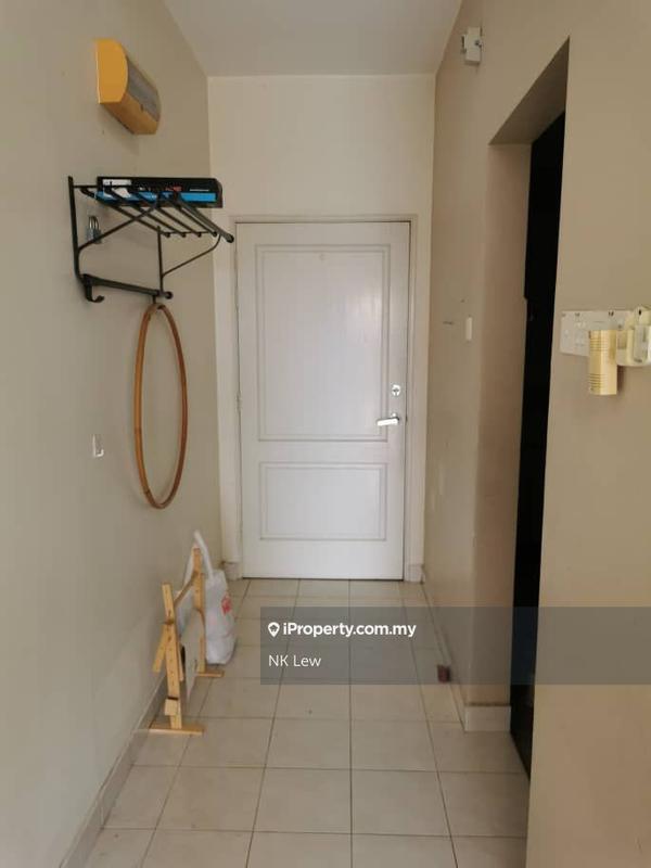 Apartment for Sale in Puteri Bayu Apartment by NK Lew - iProperty.com.my