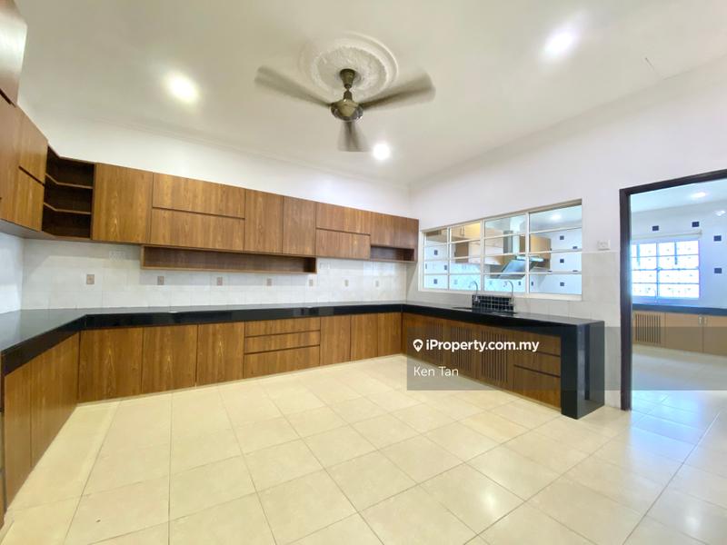 Rumah Berkembar untuk Dijual di Seksyen 9, Kota Damansara oleh Ken Tan - iProperty.com.my