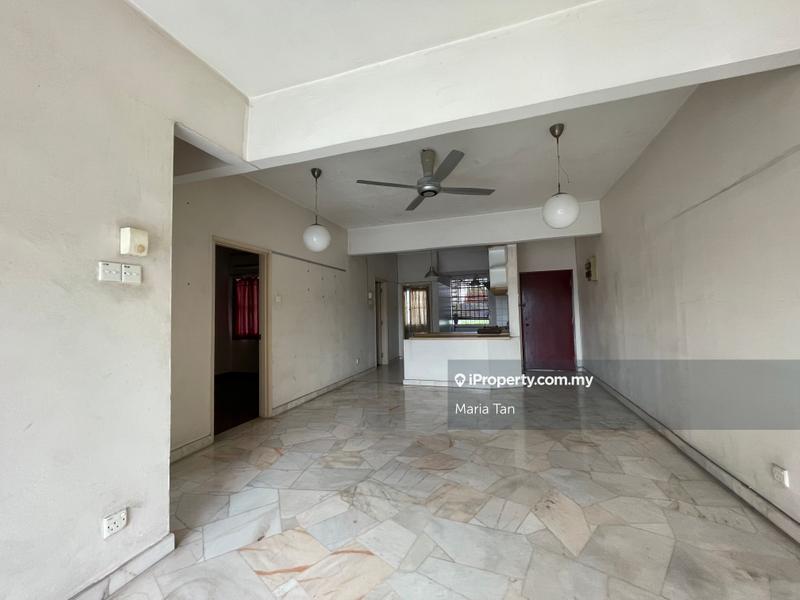 For Sale - Kristal Court Robson Heights