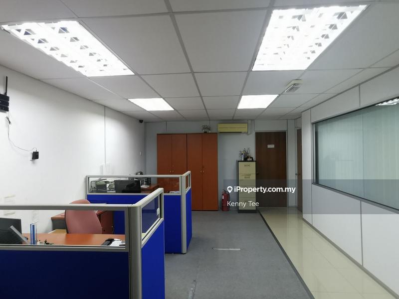 For Rent - PUSAT PERNIAGAAN RAHANG JAYA