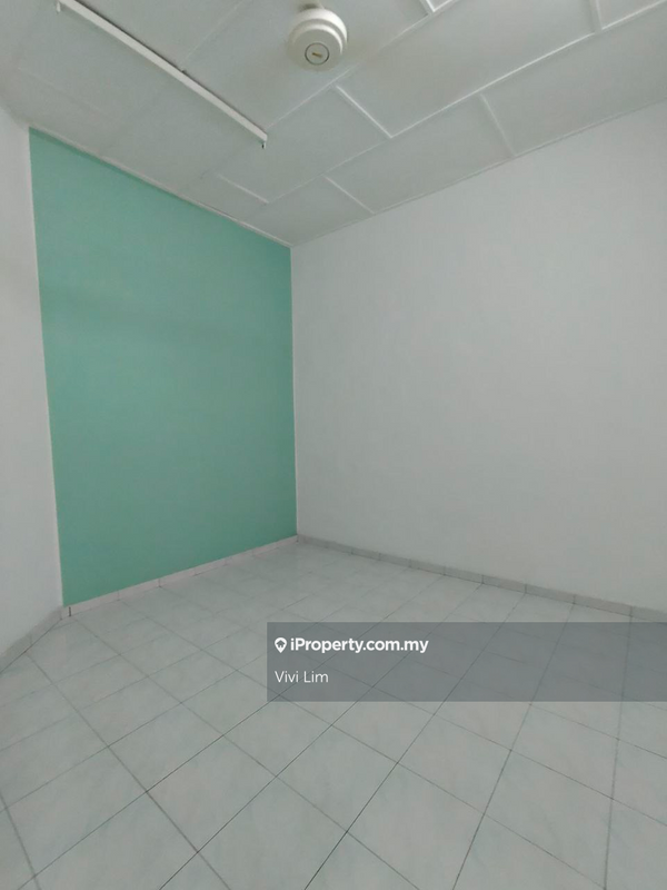 1-storey Terraced House for Sale in Taman Sri Kluang, Kluang by Vivi Lim - iProperty.com.my