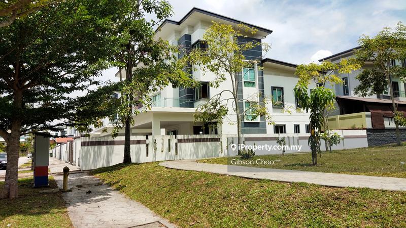 Bungalow House untuk Dijual di Bandar Sungai Long, Selangor oleh Gibson Choo - iProperty.com.my
