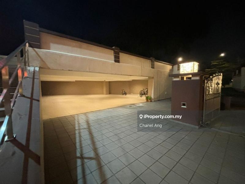 Rumah Berkembar untuk Dijual di Taman Molek, Johor Bahru oleh Chanel Ang - iProperty.com.my