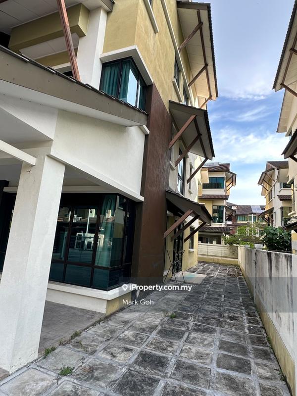 3-storey Terraced House for Rent in Batu Maung, Penang by Mark Goh - iProperty.com.my