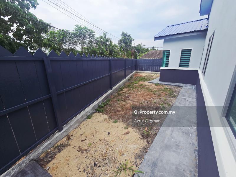 1-storey Terraced House for Sale in Taman Bukit Mutiara, Sikamat by Azrul Othman - iProperty.com.my