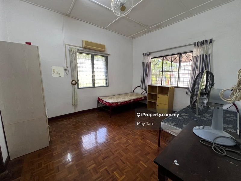 Rumah Berkembar untuk Dijual di Taman Ria, Kluang oleh May Tan - iProperty.com.my