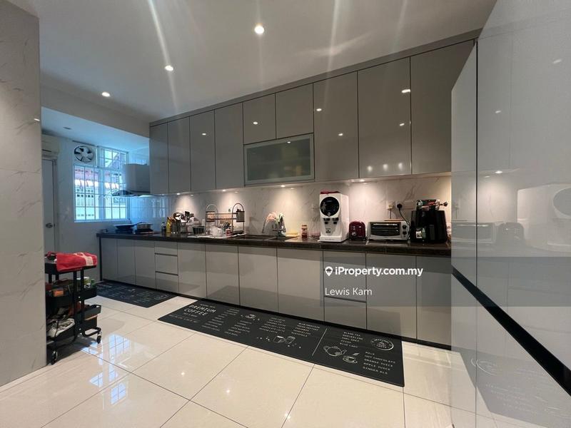 Rumah Teres 3-Tingkat untuk Dijual di Hill View Garden, Tanjung Bungah oleh Lewis Kam - iProperty.com.my