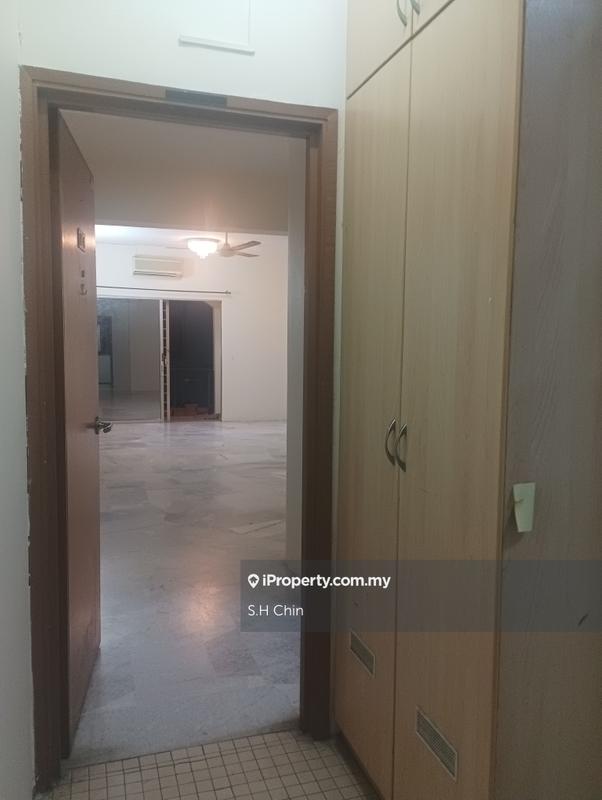 Condominium for Rent in Rose Vista by S.H Chin - iProperty.com.my