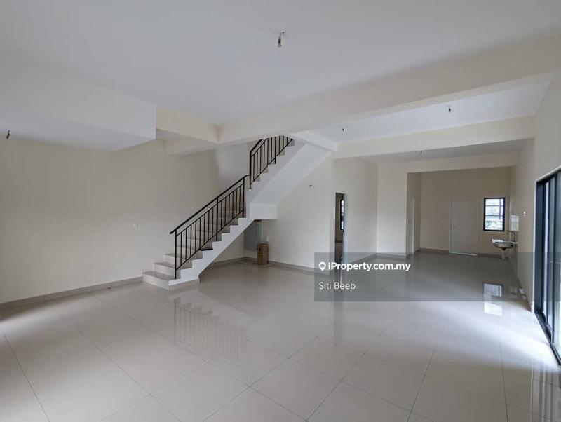 3-storey Terraced House for Sale in Gombak, Selangor by Siti Beeb - iProperty.com.my