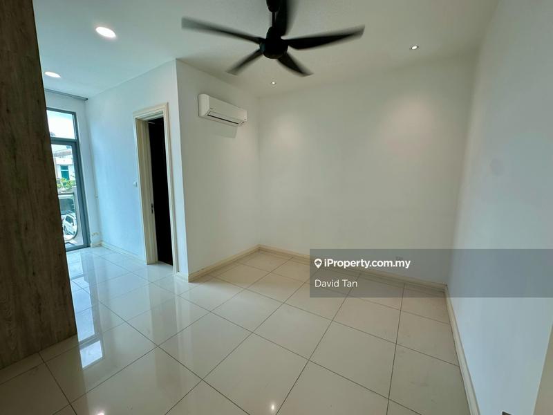 Rumah Berangkai 2 Tingkat untuk Dijual di Setia Eco Glades, Cyberjaya oleh David Tan - iProperty.com.my
