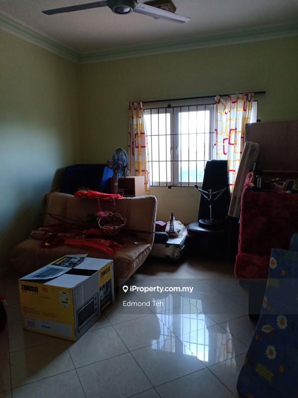 Rumah Berkembar untuk Dijual di Pinggiran Bukit Segar 3 storey + Garden, Cheras oleh Edmond Teh - iProperty.com.my