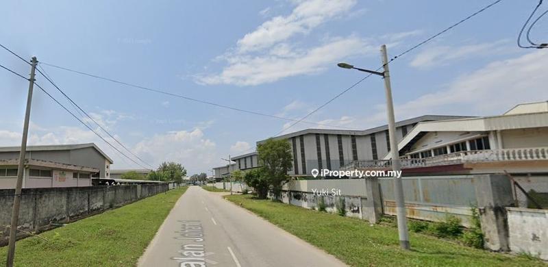 For Sale - Kawasan Perindustrian Pengkalan 2