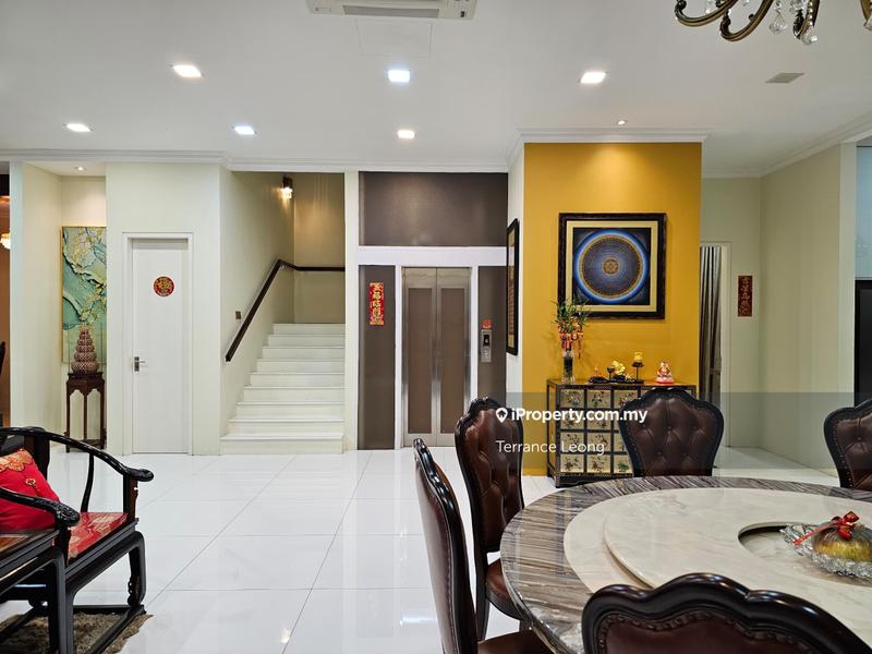 Banglo untuk Dijual di Batu 9, Cheras oleh Terrance Leong - iProperty.com.my