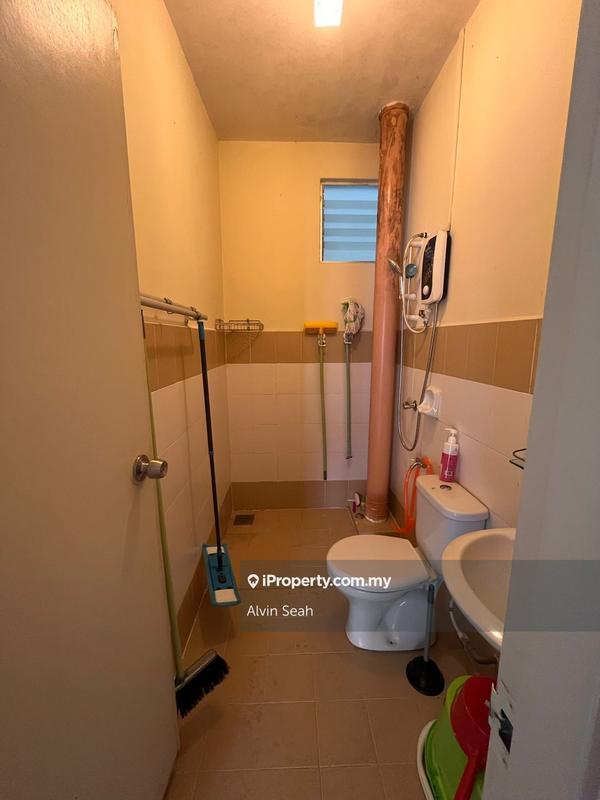 Pangsapuri untuk Dijual di Kipark Apartment oleh Alvin Seah - iProperty.com.my