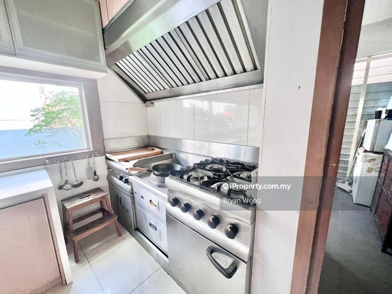 Semi-Detached House for Sale in Seksyen 22, Damansara Jaya, Petaling Jaya by Bryan Wong - iProperty.com.my