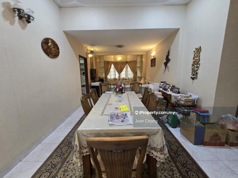 Bungalow House for Sale in Seksyen 11, Petaling Jaya by Josh Chong - iProperty.com.my