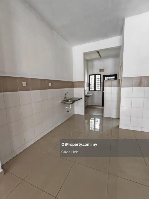 Rumah Berangkai 2 Tingkat untuk Dijual di Setia Indah, Setia Alam oleh Olivia Hoh - iProperty.com.my