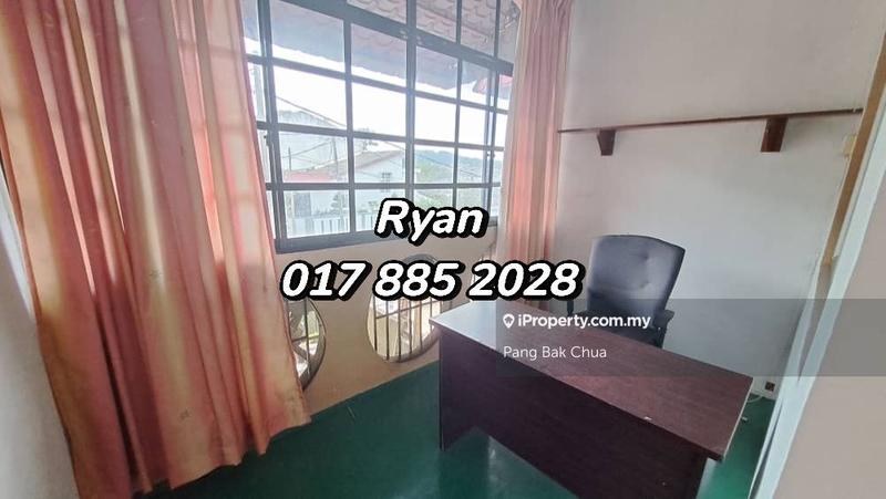 Rumah Teres 2-Tingkat untuk Dijual di Taman Jayamas, Seremban oleh Pang Bak Chua - iProperty.com.my