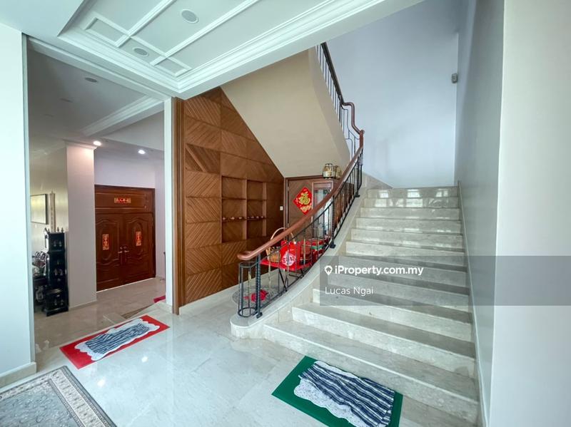 Banglo untuk Dijual di Mines Resort City, Seri Kembangan oleh Lucas Ngai - iProperty.com.my