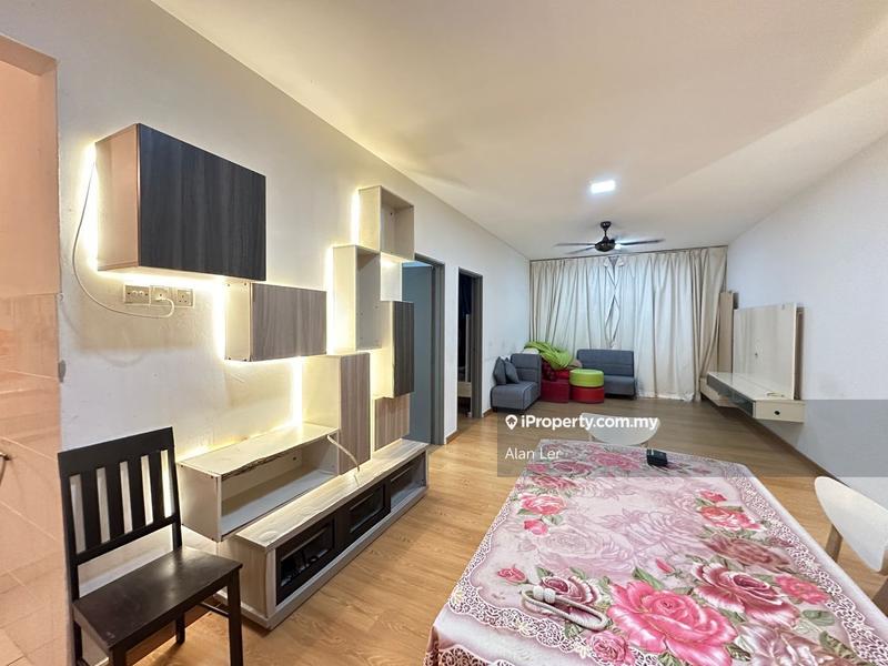 For Sale - Molek Ria