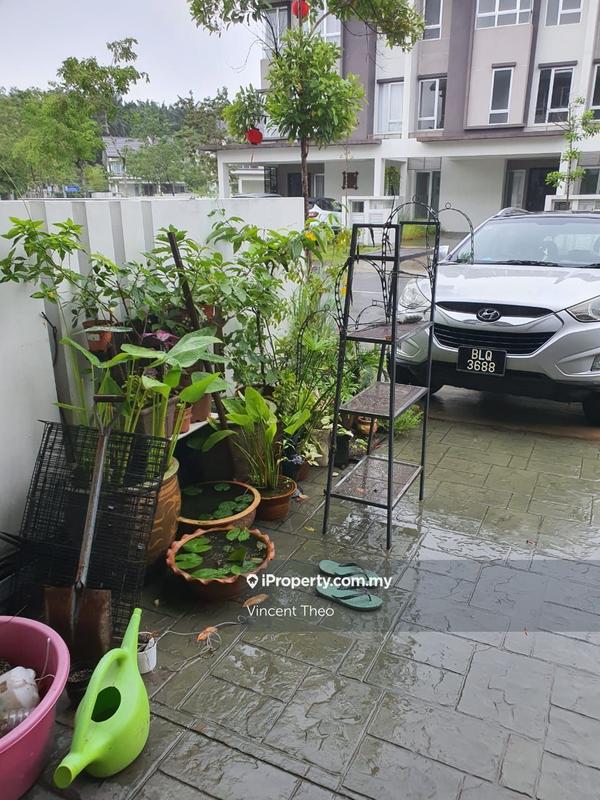 Rumah Berangkai 3 Tingkat untuk Dijual di 8s5w7, Shah Alam oleh Vincent Theo - iProperty.com.my