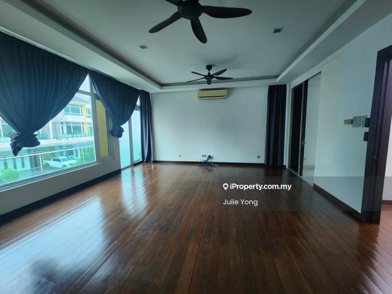 Semi-Detached House for Sale in Laman Damaisari @ Mont Kiara, Kuala Lumpur by Julie Yong - Living Room - iProperty.com.my