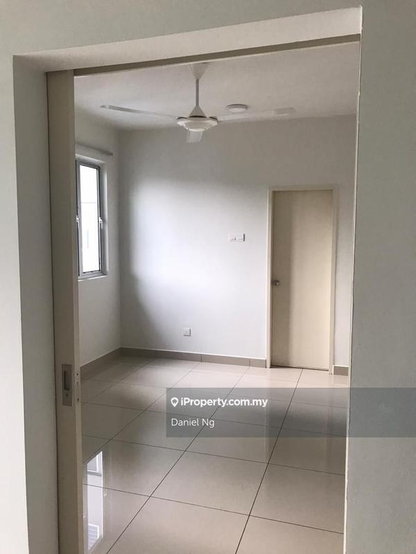 Service Residence for Sale in Maxim Residences by Daniel Ng - iProperty.com.my