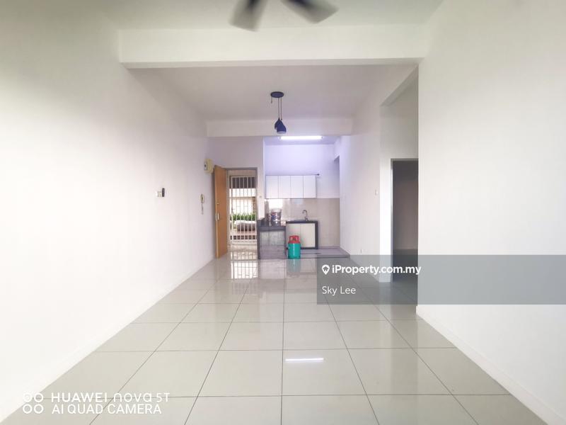 Kediaman Servis untuk Dijual di Skypod Residence oleh Sky Lee - iProperty.com.my
