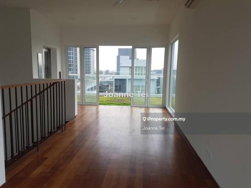 Bungalow House for Sale in Lakefront Villa, Cyberjaya by Joanne Tei - iProperty.com.my