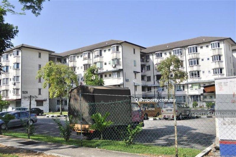 For Sale - Bayview Court