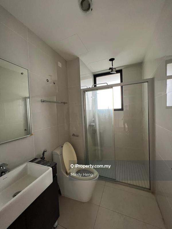 Kondominium untuk Dijual di Royal Strand @ Country Garden Danga Bay oleh Mindy Heng - iProperty.com.my