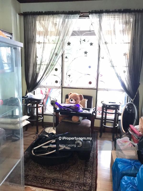 Rumah Berkembar untuk Dijual di Damansara Legenda, Petaling Jaya oleh Amy Leong - iProperty.com.my