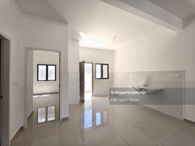 Rumah Teres untuk Dijual di jksop, Semenyih oleh Fiqri Hazim Rozmi - iProperty.com.my