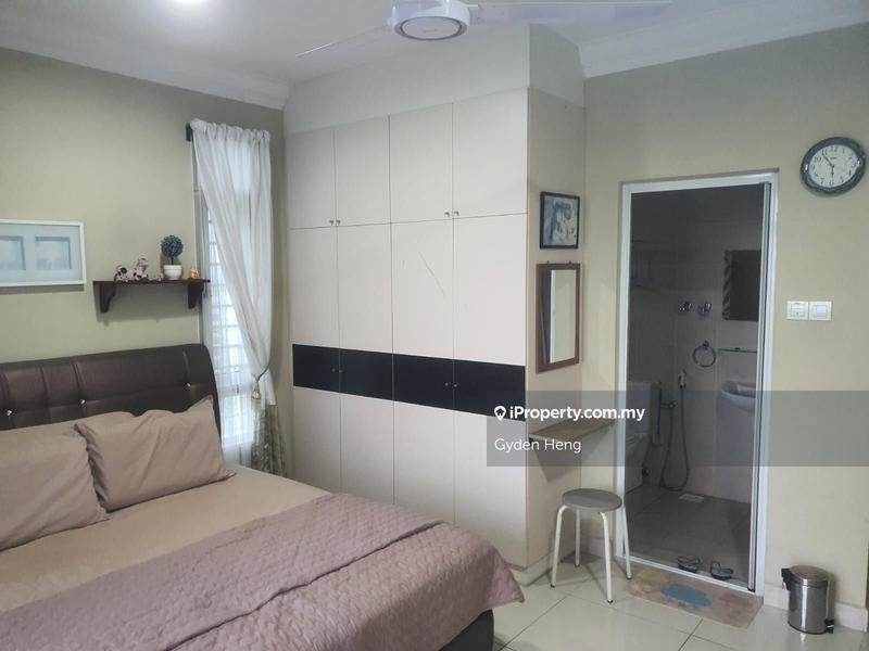 Service Residence for Sale in Pangsapuri Tanah Emas (Golden Sands) by Gyden Heng - iProperty.com.my