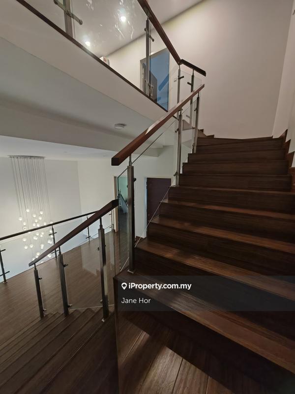 Rumah Berangkai 3 Tingkat untuk Dijual di 16 Sierra, Puchong oleh Jane Hor - iProperty.com.my