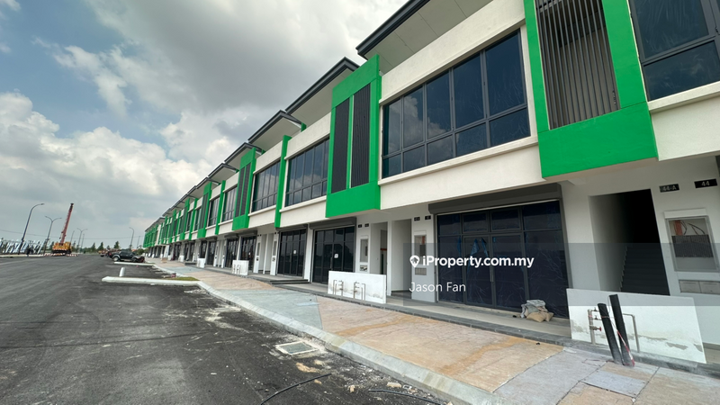 Shop / Office untuk Disewa di Seksyen 35, Shah Alam oleh Jason Fan - iProperty.com.my
