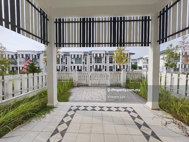 Rumah Berangkai 2 Tingkat untuk Dijual di Eco Majestic, Semenyih oleh Vincent Lee - iProperty.com.my