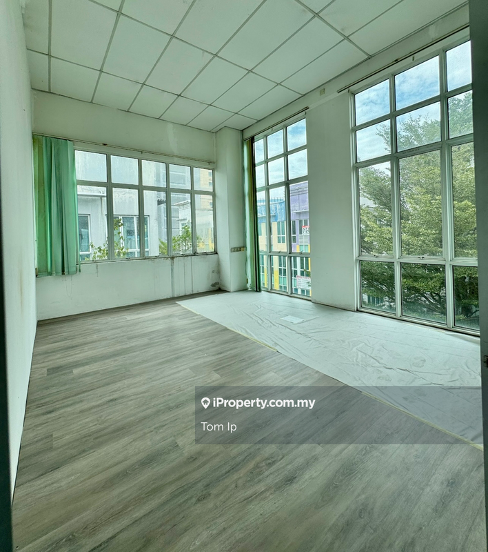 Shop for Sale in Taman Sains Selangor, Kota Damansara by Tom Ip - iProperty.com.my