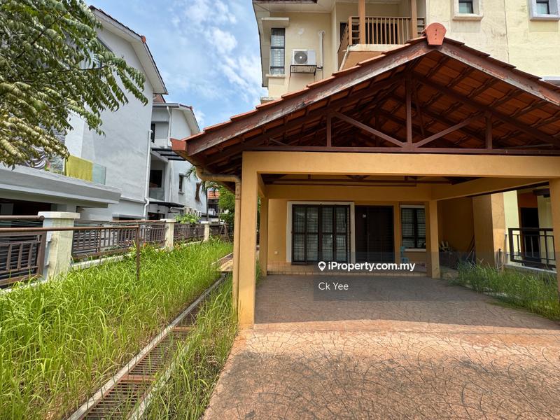 Rumah Berkembar untuk Dijual di Jalil Sutera, Bukit Jalil oleh Ck Yee - iProperty.com.my