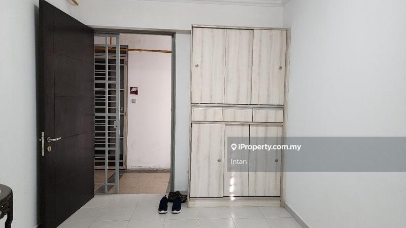 For Sale - Suria Jelatek