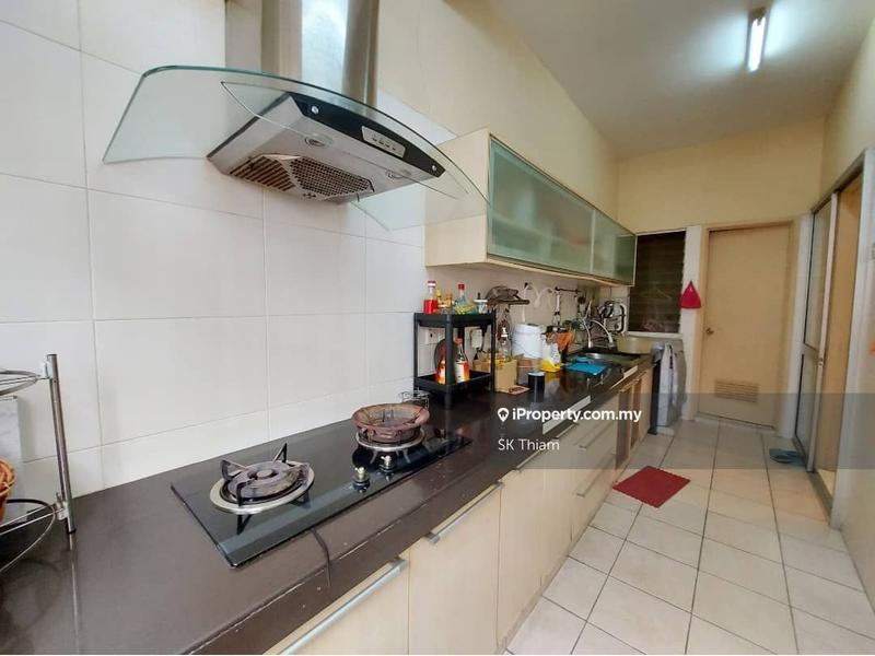 Rumah Berkembar untuk Dijual di Kemuning Utama Palma, Shah Alam oleh SK Thiam - iProperty.com.my
